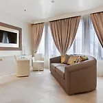 Palazzo Barocci 4*