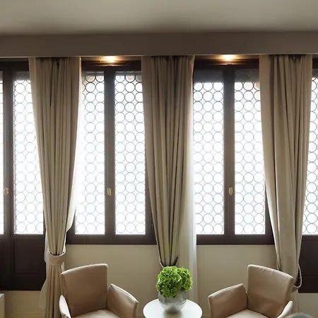 Hotel Palazzo Barocci 4*