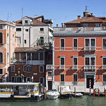 Palazzo Barocci Hotel