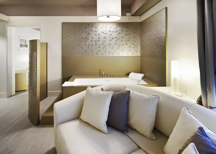 Palazzo Barocci ホテル