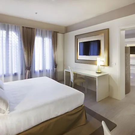 Palazzo Barocci מלון 4*