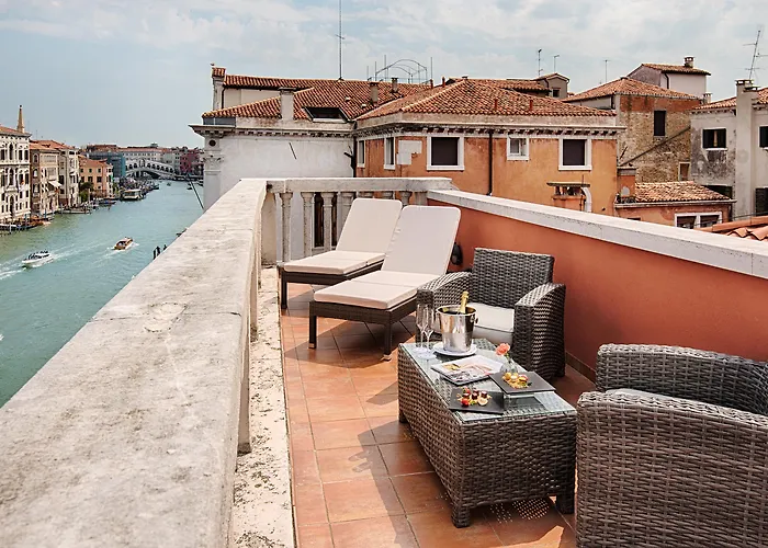Palazzo Barocci 4*