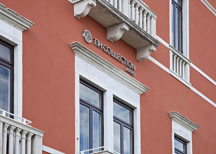 מלון Palazzo Barocci 4*